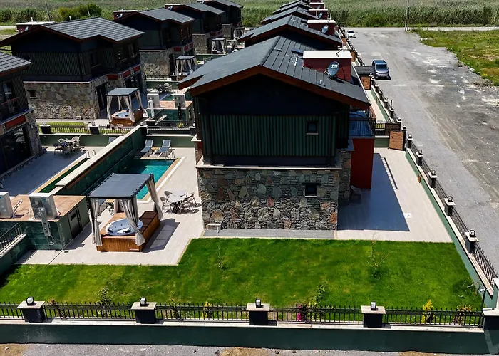 Champion ヴィラ *